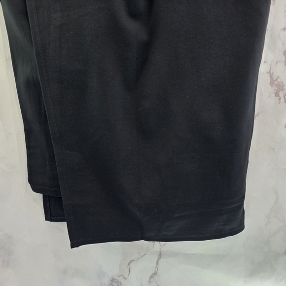 Betabrand Skirt Womens Black Sassiest Pant Capri Skort Lined Petite Regular - Picture 9 of 12